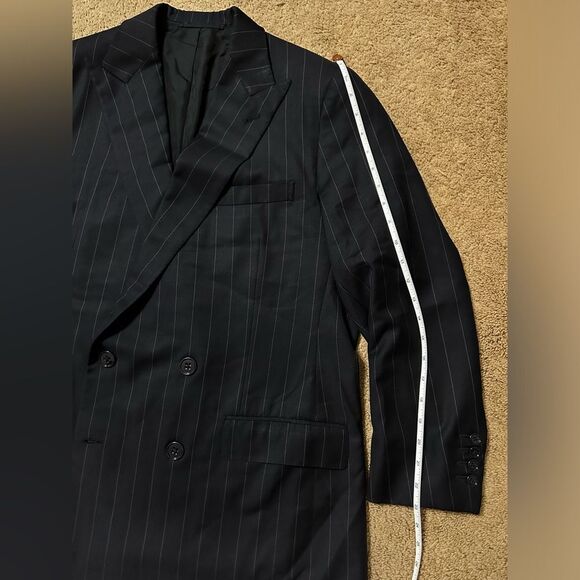 Ralph Lauren Purple Label Double Breast Custom with Surgeons Cuffs - Picture 10 of 15